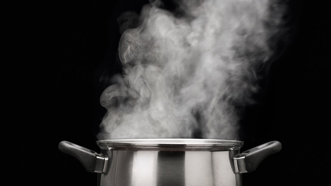 Mastering the Art of Condensation Control: Essential Tips for Induction Cooking
