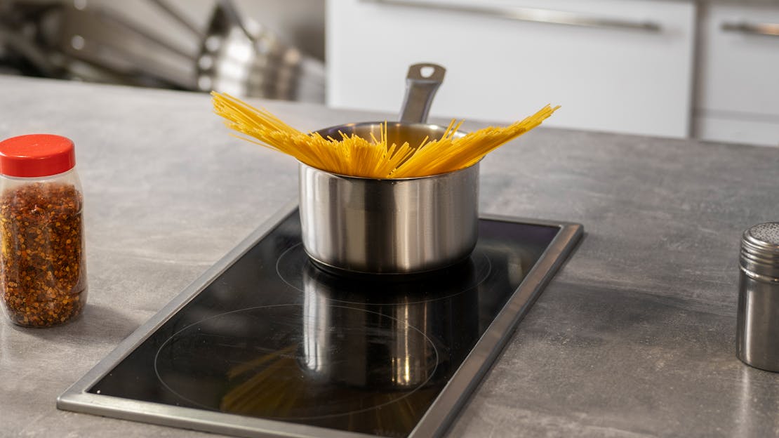 Domino Hobs Explained: Compact Cooking with Big Advantages