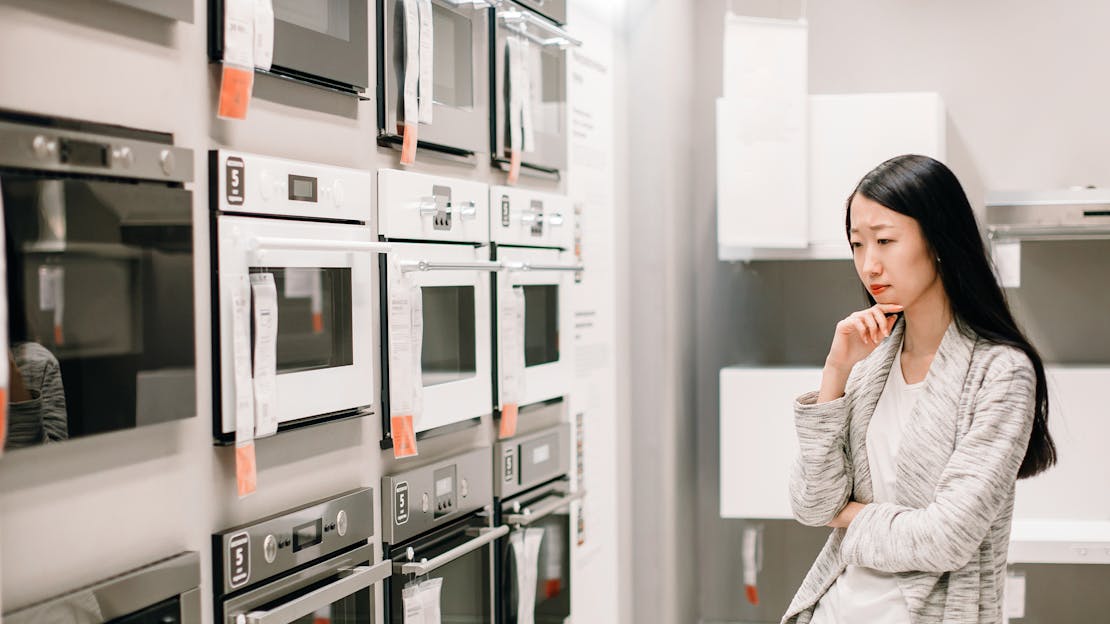 Oven Types: A Comprehensive Guide to Choosing the Right Oven for Your Home