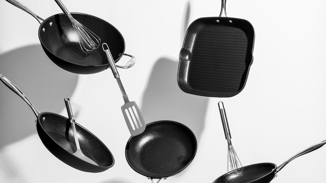 Which type of pans should I use on an induction hob?