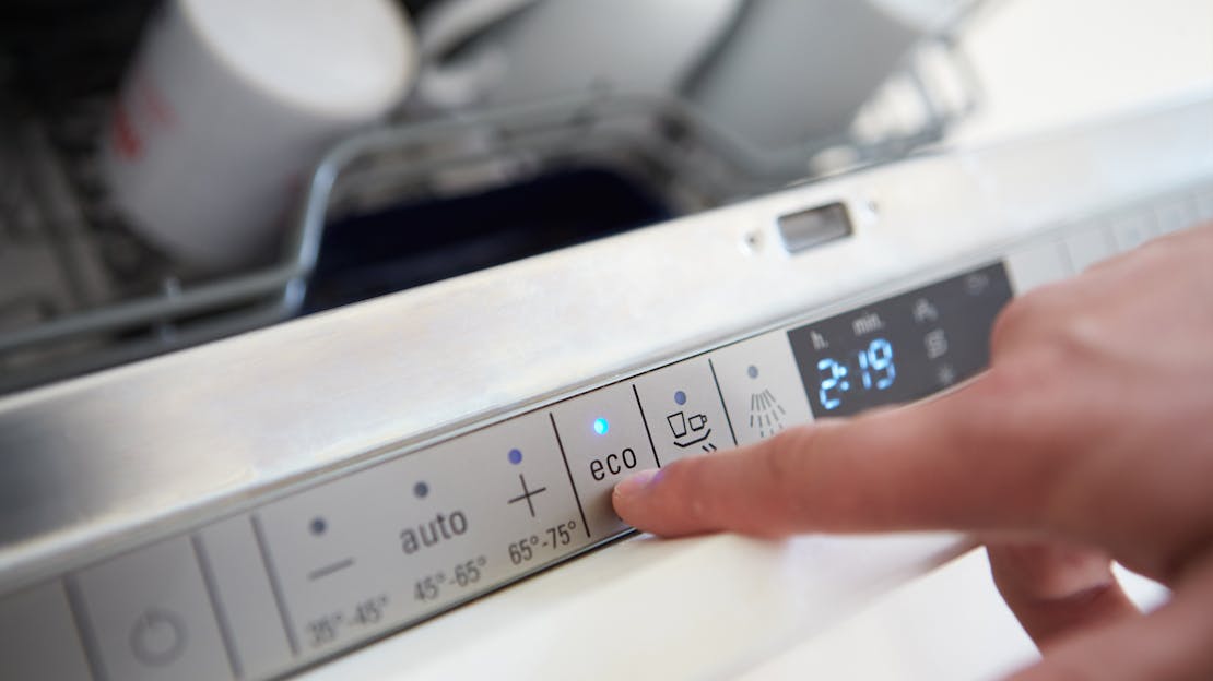 What do the different Dishwasher functions do?
