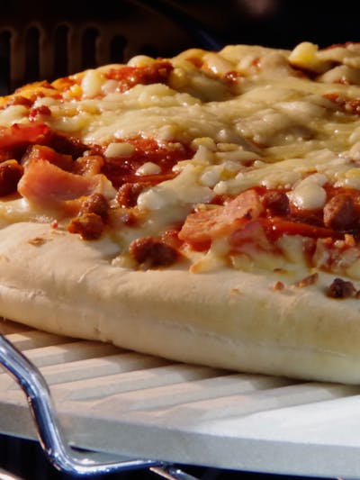 Pizza Crust Make Your Own Pizza Stone MyAppliances ART00818 Pizza