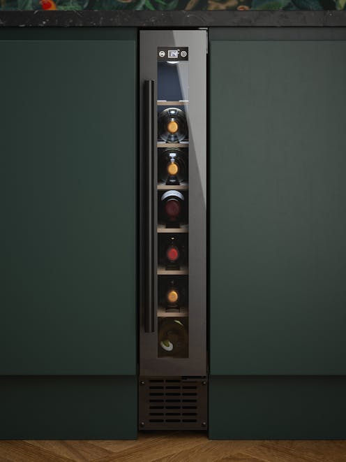 Innocenti ART29638 15cm Black Glass Wine Cooler